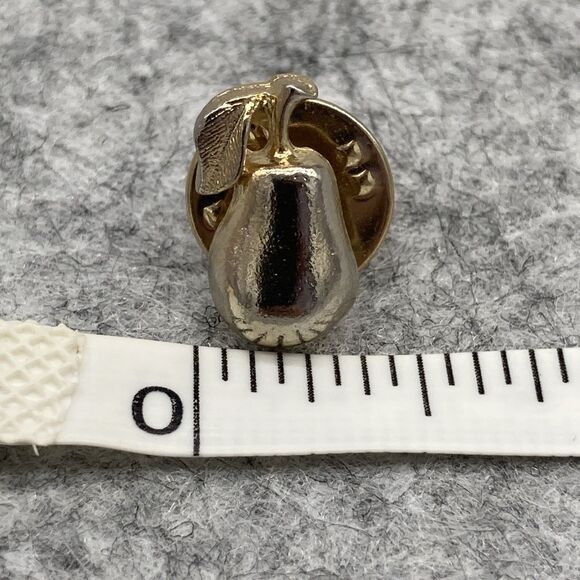 Vintage Pear Fruit Gold Tone Lapel Pin Hat Lanyard Pin Tie Tack Whimsical - Picture 4 of 4